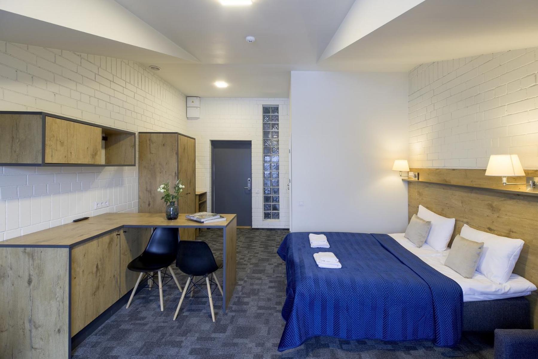 Loft Inn Self-Check In Вильнюс Экстерьер фото