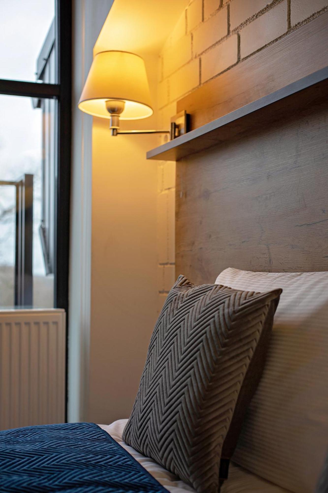 Loft Inn Self-Check In Вильнюс Экстерьер фото