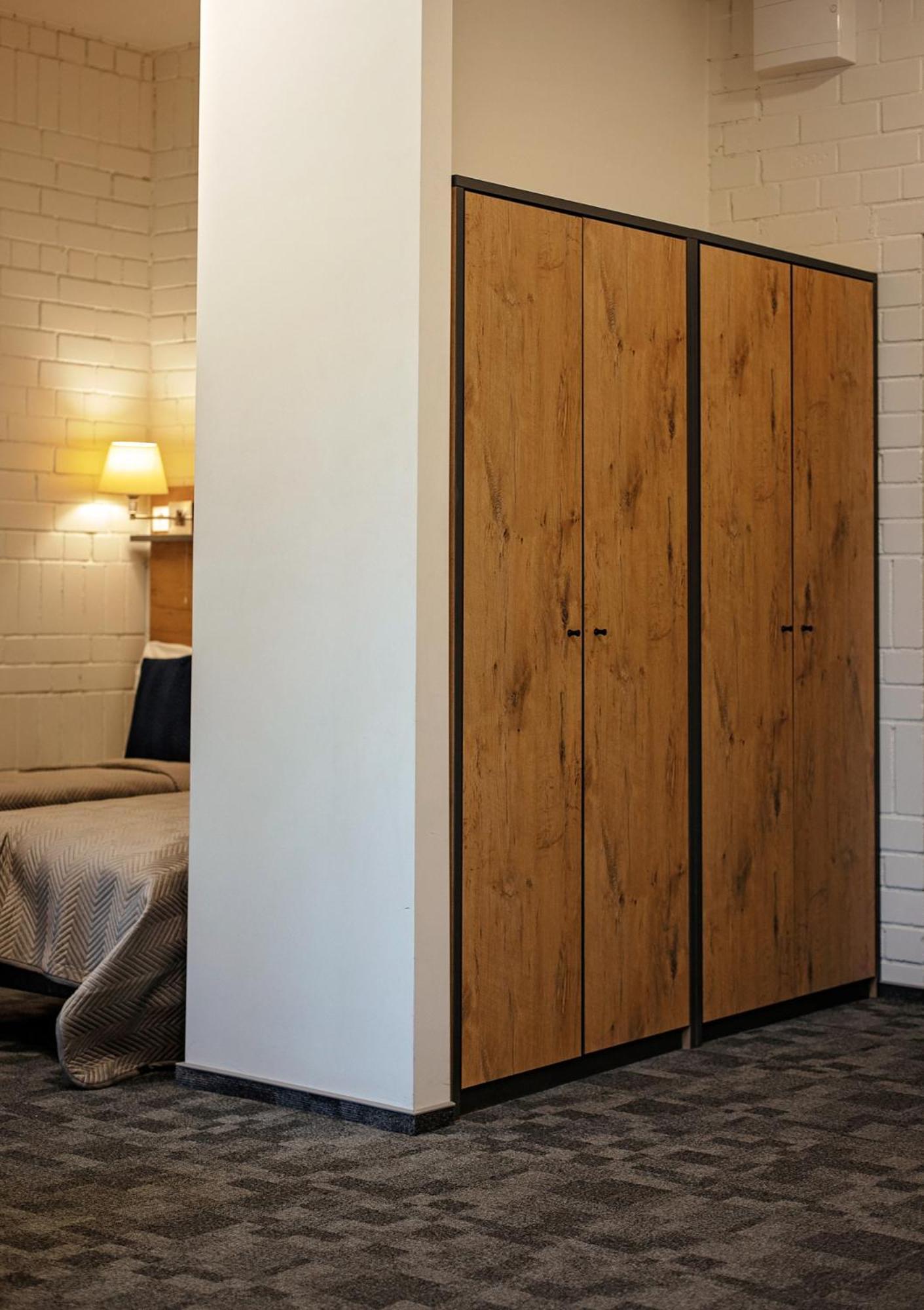 Loft Inn Self-Check In Вильнюс Экстерьер фото