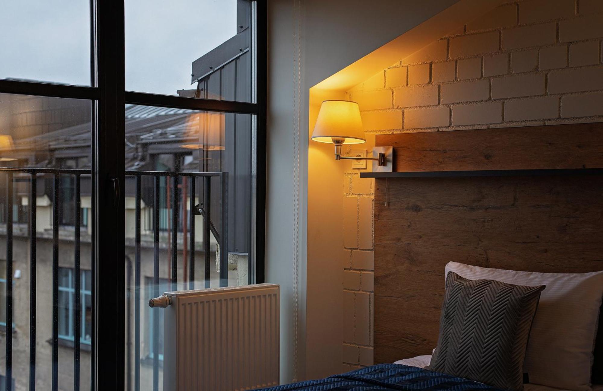 Loft Inn Self-Check In Вильнюс Экстерьер фото