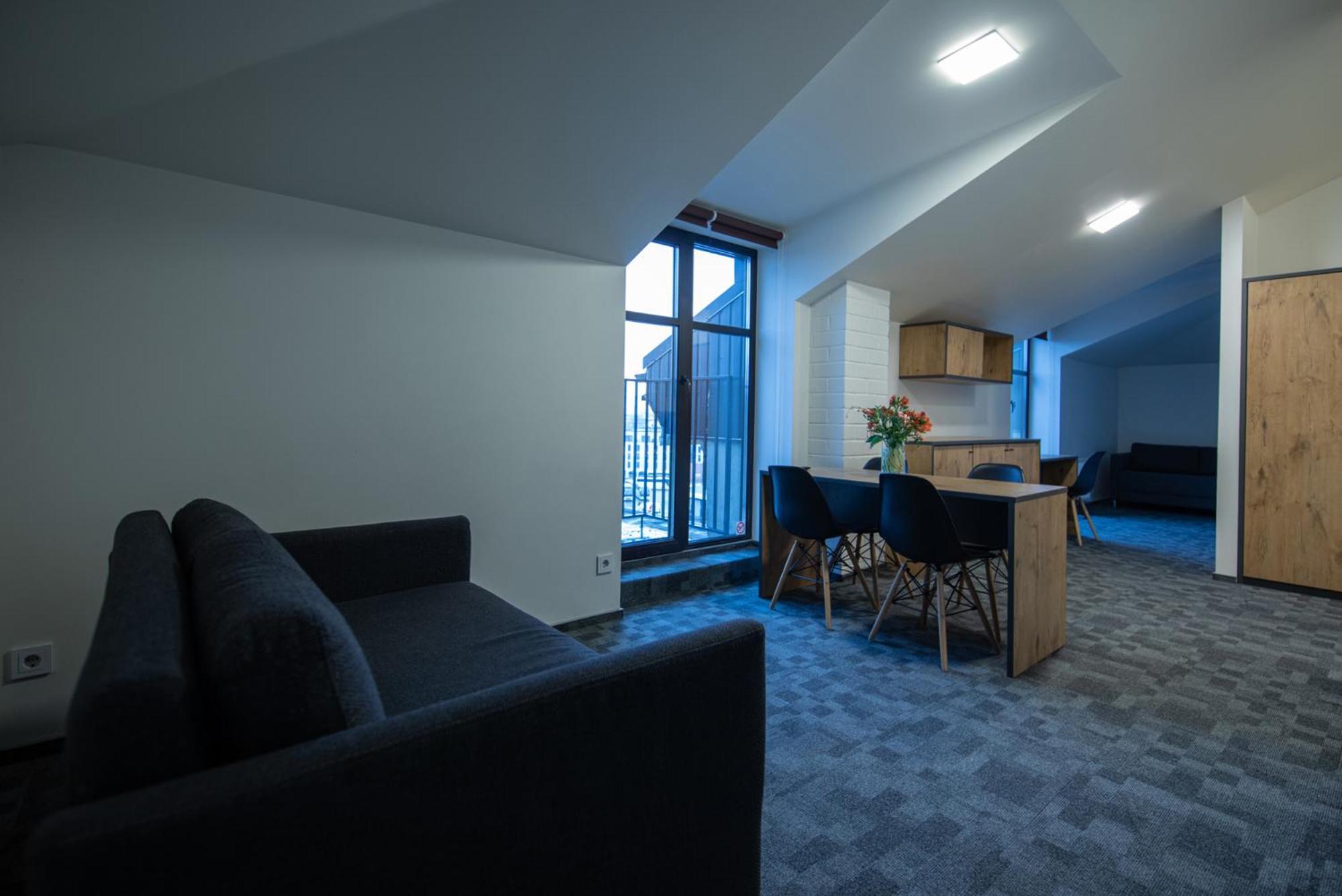 Loft Inn Self-Check In Вильнюс Экстерьер фото