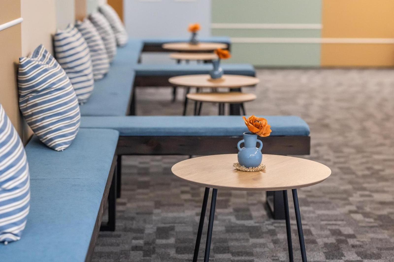 Loft Inn Self-Check In Вильнюс Экстерьер фото